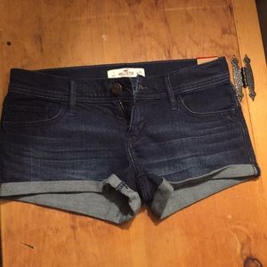 5 for $20🖤NWT dark wash hollister shorts